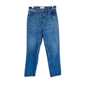Abercrombie & Fitch Curve Love The 90's Straight Ultra High Rise Jeans